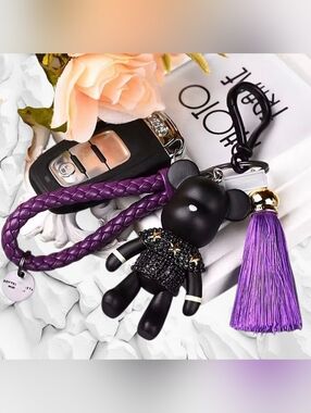 BEARY CHARMING KEY RINGZ - Assorted Colors